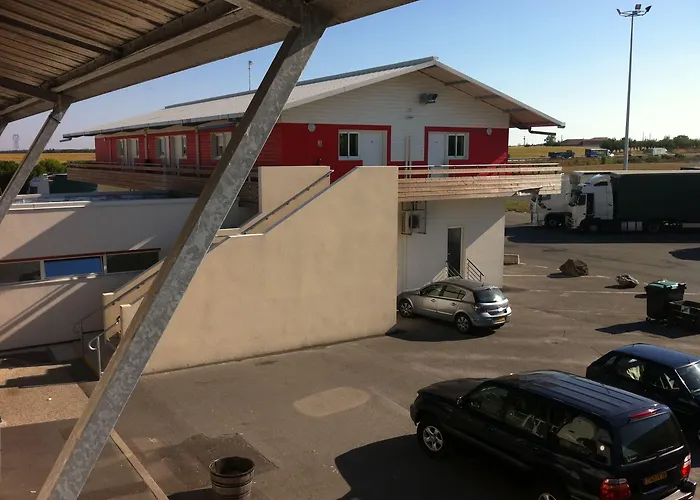 Le Relais De Barbezieux-Saint-Hilaire